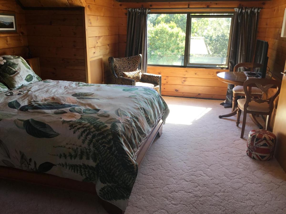 Norfolk Gardens Bed And Breakfast Te Kopuru 외부 사진